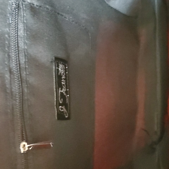 💥FALL SALE💥 J Francis Handbag Cream and Orange W/ Hearts - Picture 3 of 5